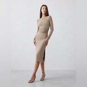 Banana Republic Factory — NWT — SOFT LUXE SHIRRED-SIDE MIDI DRESS — XS